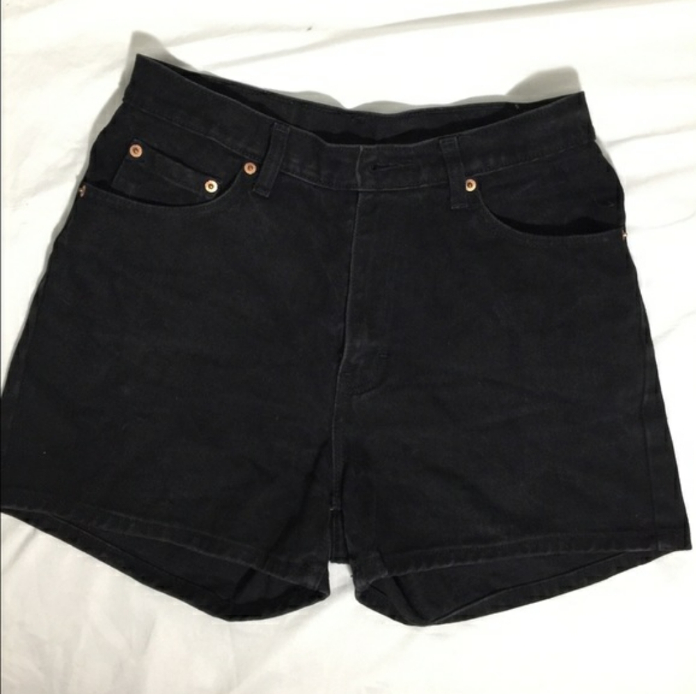 Jordache high waste black jean shorts